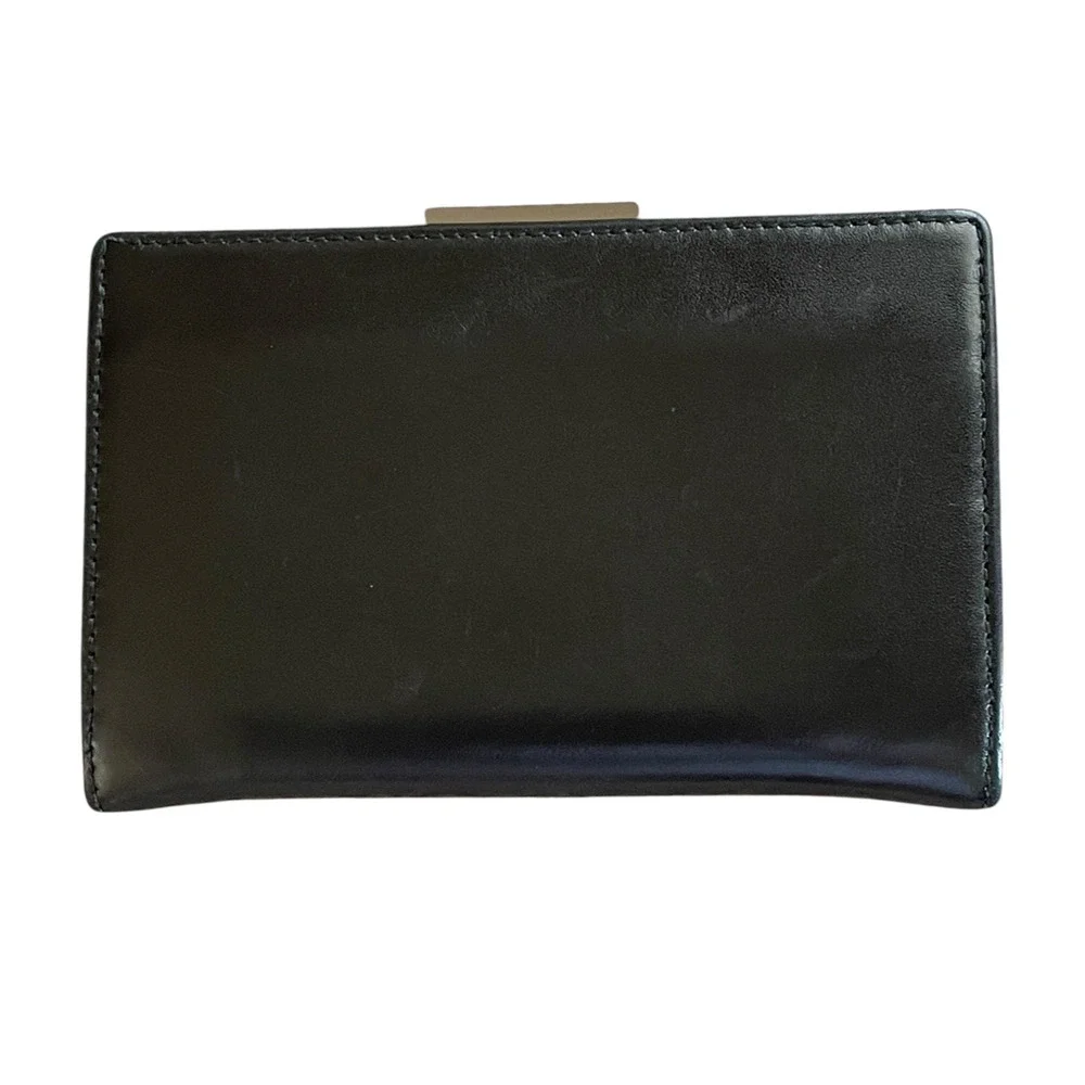 COACH Small Black Smooth Leather Silver Tone Kiss Lock Accordian-Style Wallet